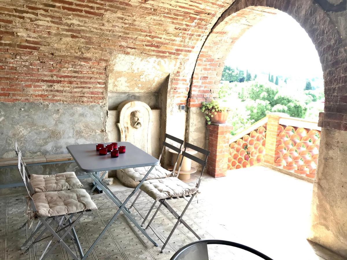 Studio De Charme Avec Grande Terrasse Vue Mer Ле-Кастелле Экстерьер фото